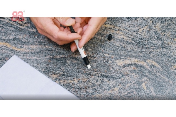 Reparatieset DUO uithardend – Reparatieset voor sanitair, natuursteen en kunststeensoorten